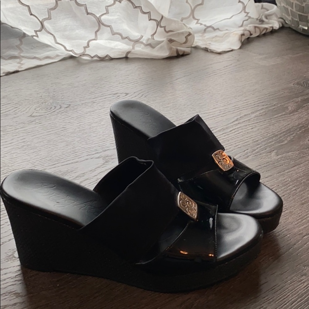 Brighton Wedges
